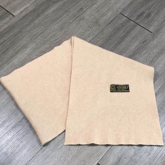 Gobi Cashmere Classic Knit Scarf Oatmeal/Khaki - Picture 5 of 9